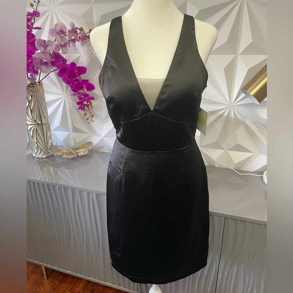 NWT HARPER + LEMON Black Satin plunging neckline Dress Size Medium
